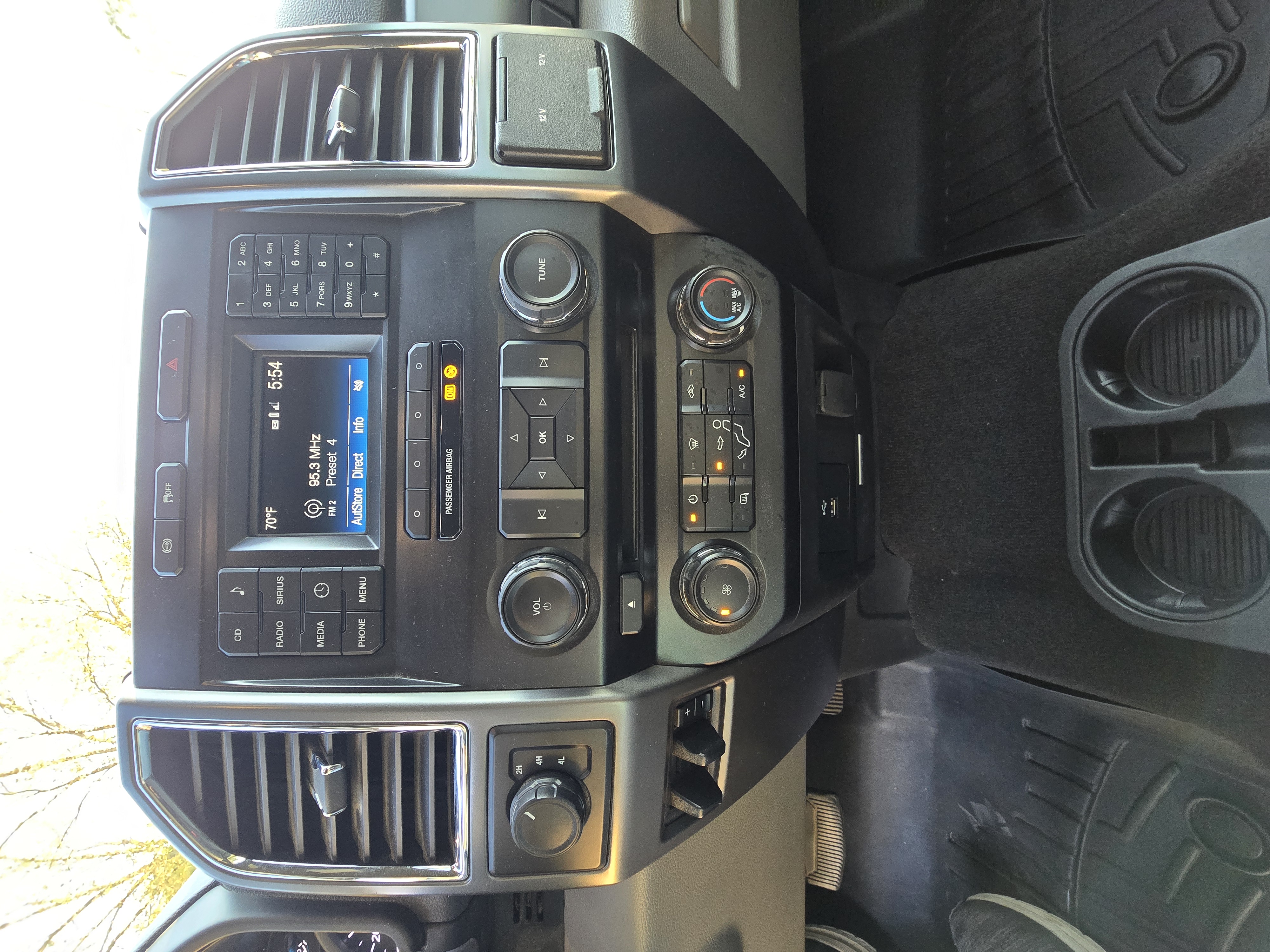 Used 2018 Ford F250 XLT AWD/4WD image 16