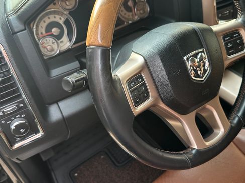 Used 2016 RAM 1500 Laramie Longhorn w/ Convenience Group AWD/4WD image 29
