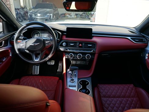 Used 2023 Genesis G70 3.3T w/ Sport Prestige Package image 8