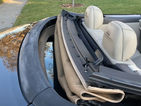 Used 2004 Toyota Solara SLE image 9