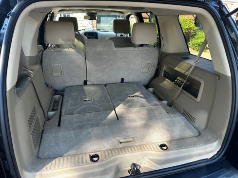 Used 2008 Ford Explorer XLT image 30