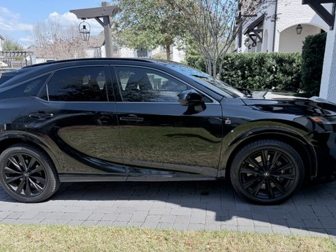 Used 2024 Lexus RX 500h F Sport w/ Convenience Package image 11