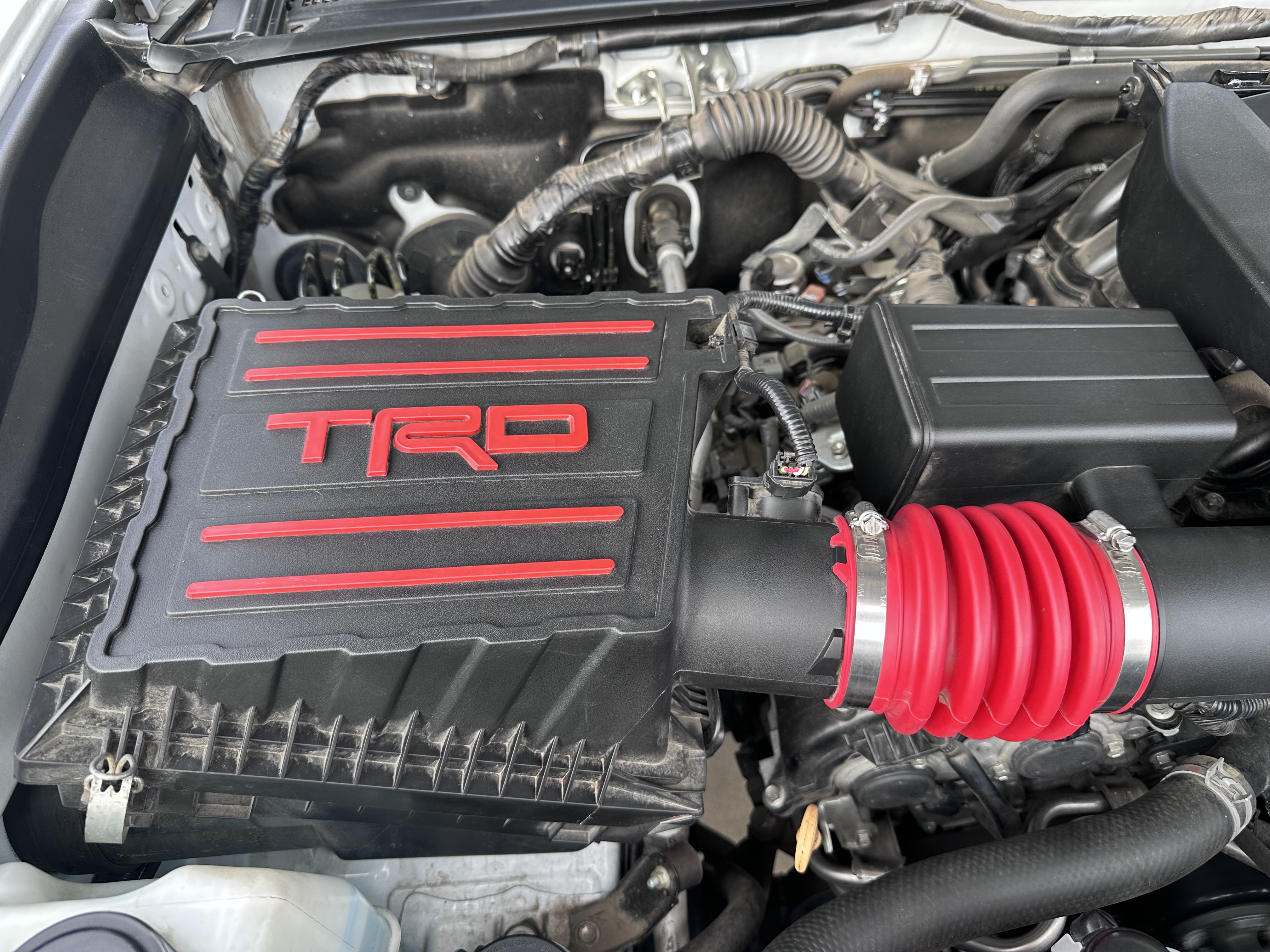 Used 2021 Toyota Tacoma TRD Sport w/ Technology Package RWD image 8