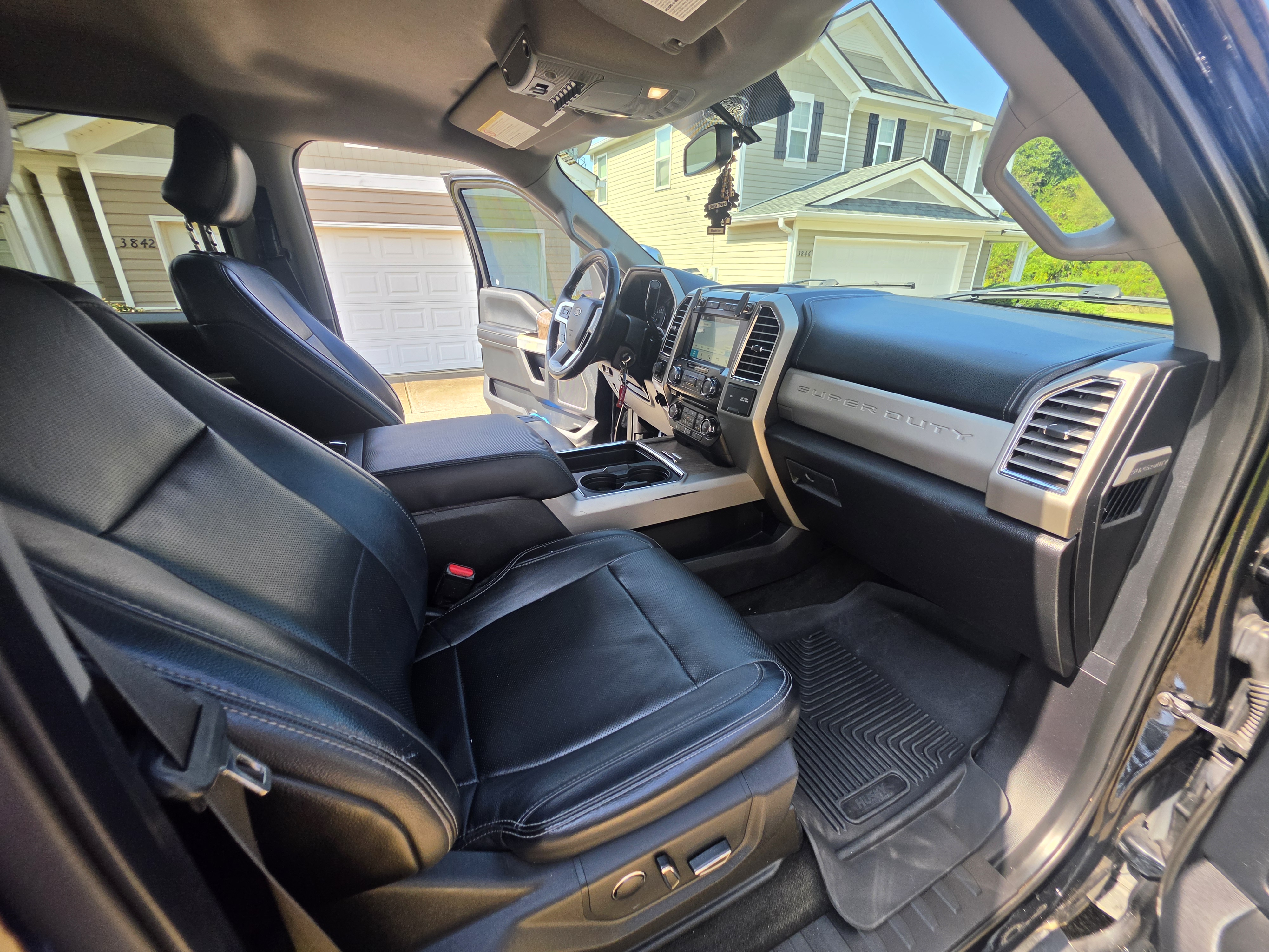Used 2017 Ford F250 Lariat w/ Chrome Package AWD/4WD image 13