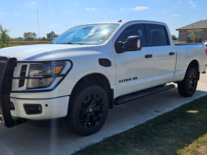 Used 2019 Nissan Titan SV w/ SV Convenience Package