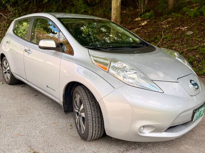 Used 2017 Nissan Leaf SV w/ Premium Package