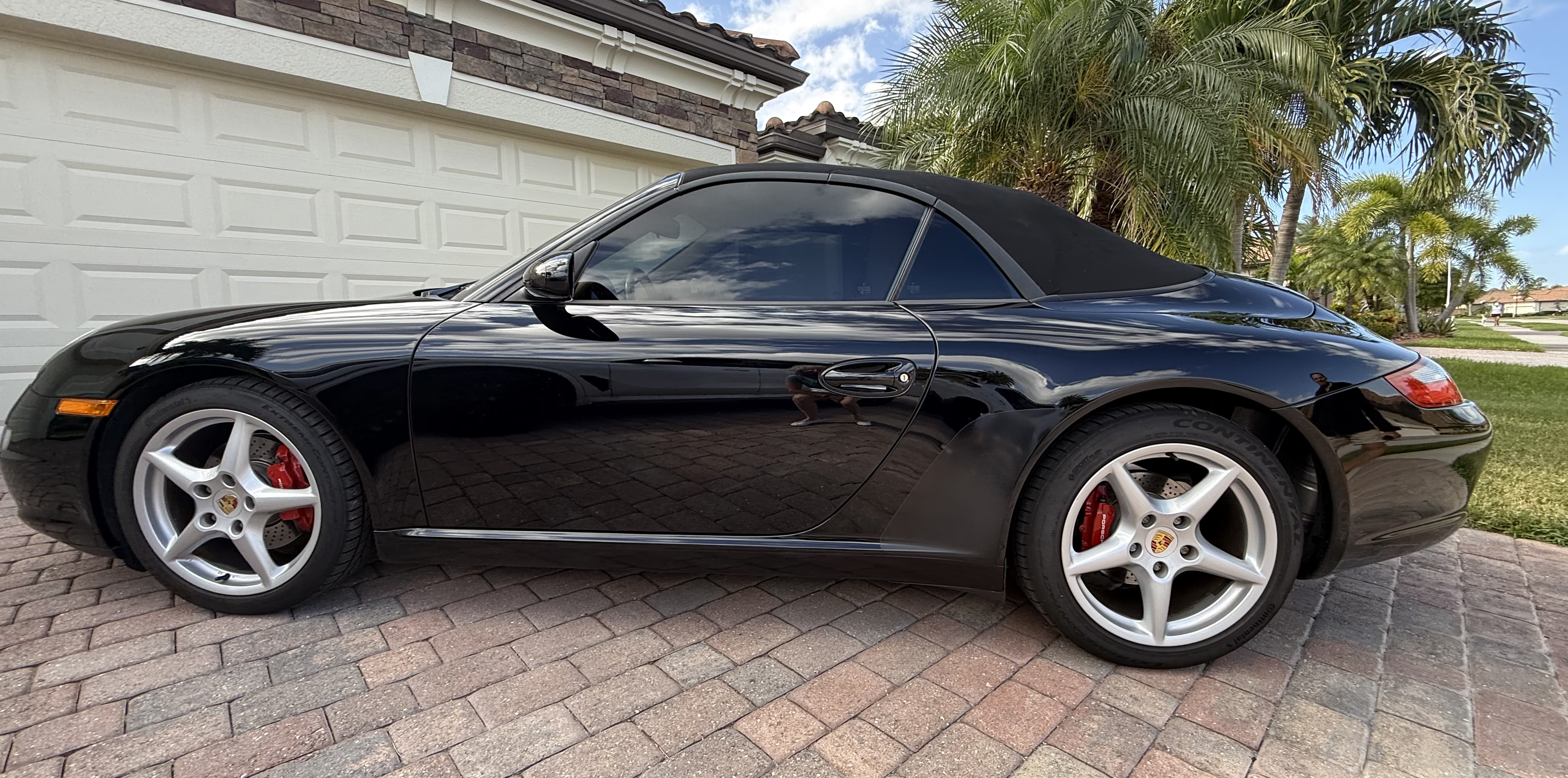 Used 2005 Porsche 911 Carrera RWD image 4
