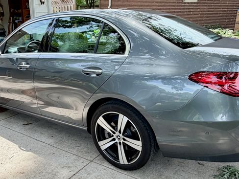 Used 2025 Mercedes-Benz C 300 4MATIC Sedan image 5