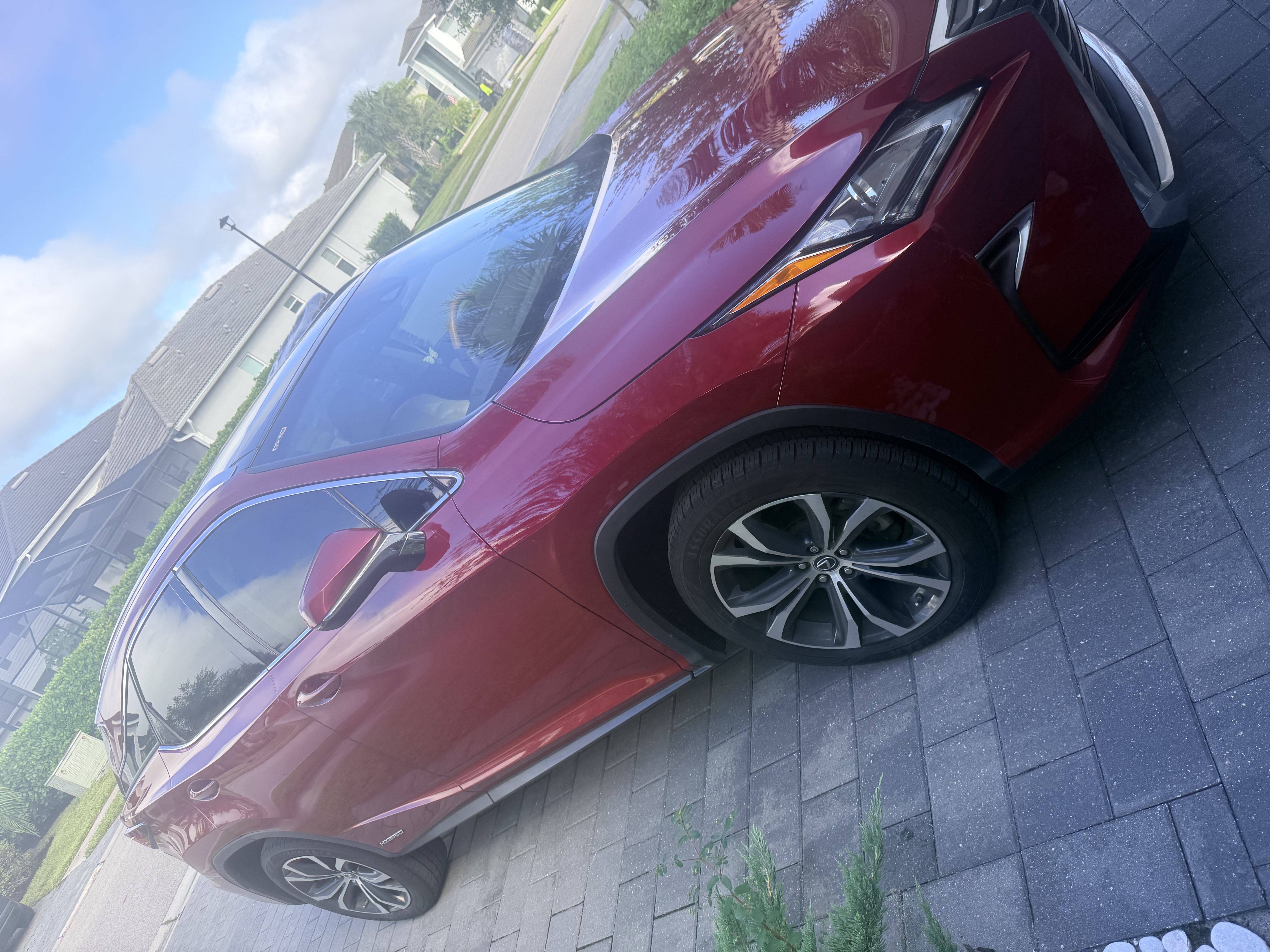 Used 2019 Lexus RX 450h AWD w/ Navigation Package image 4