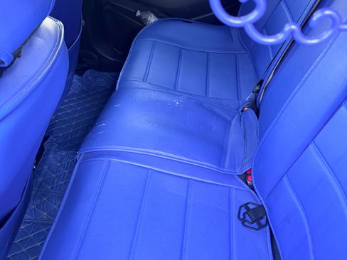 Used 2021 Toyota Corolla LE w/ Carpet Mat Package (TMS) FWD image 2