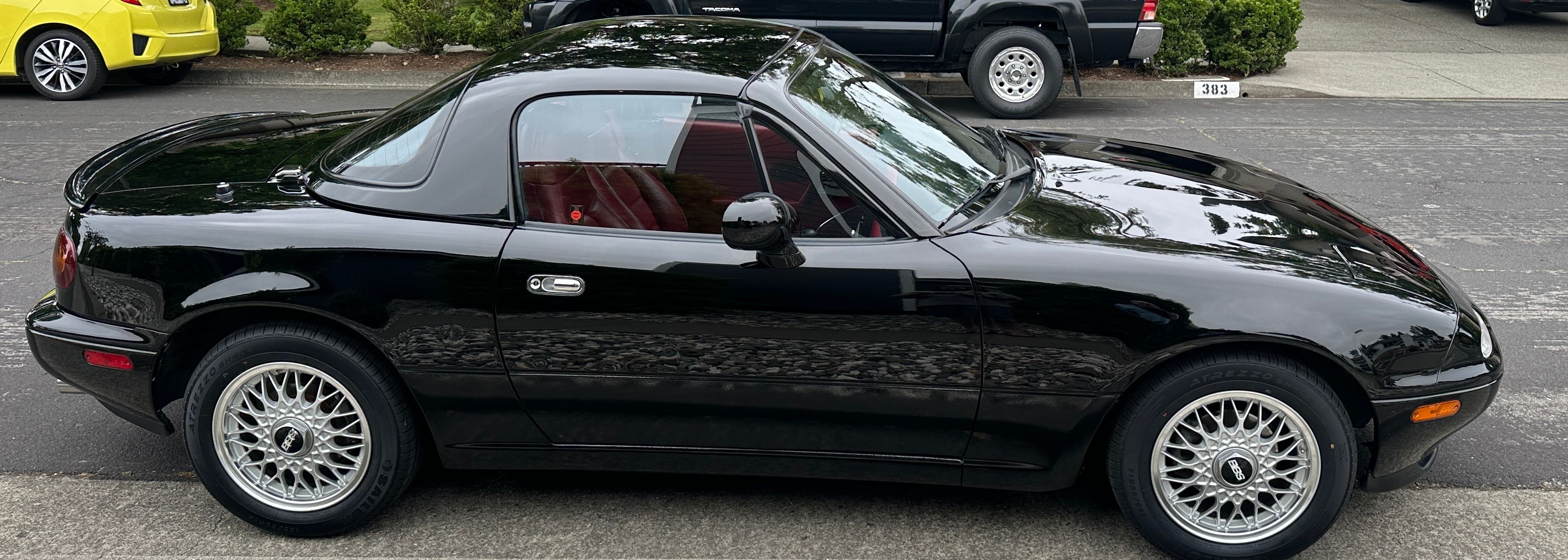 Used 1993 MAZDA MX-5 Miata Limited Edition RWD image 6
