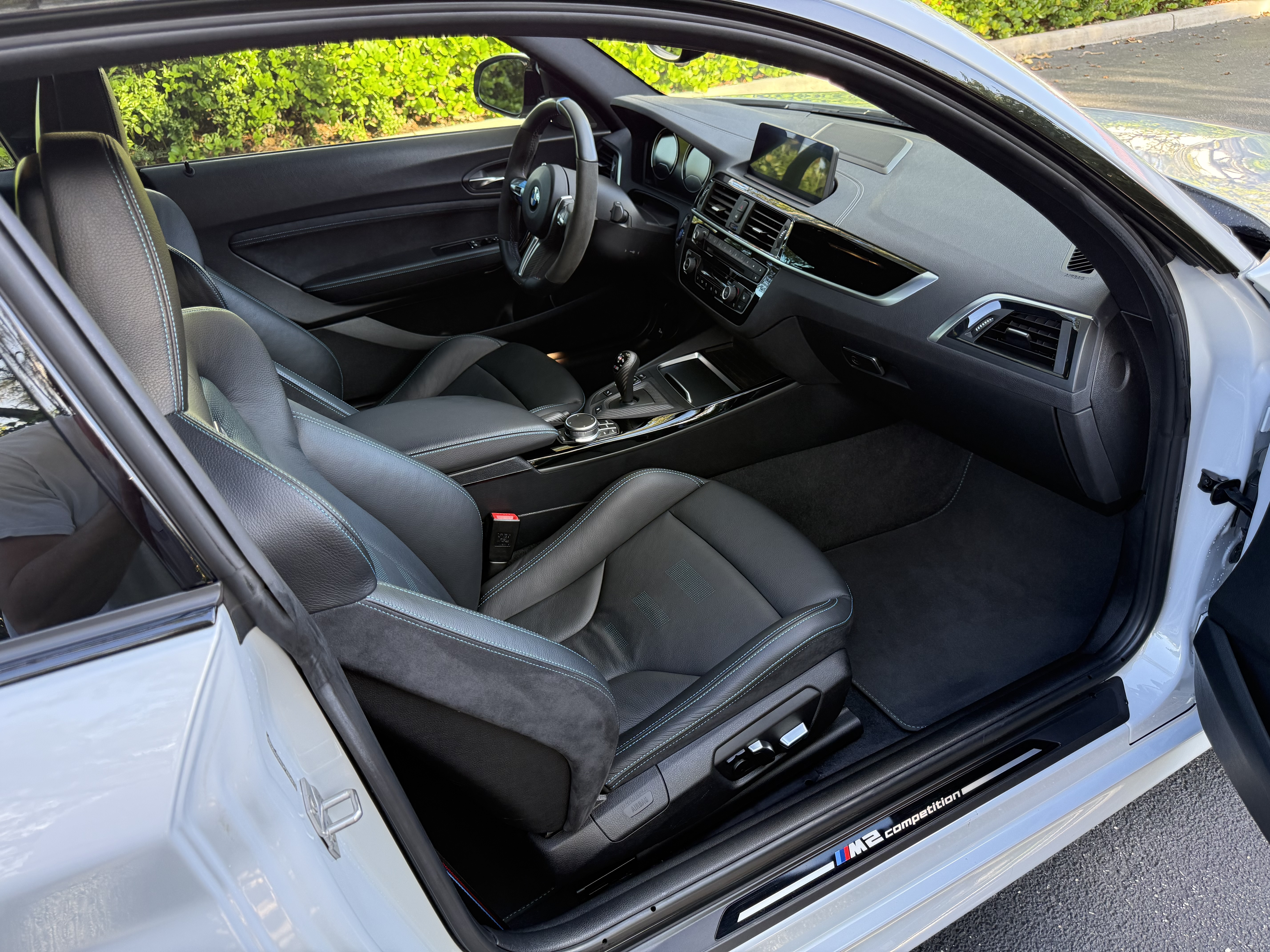 Used 2020 BMW M2 Competition w/ Executive Package RWD image 19