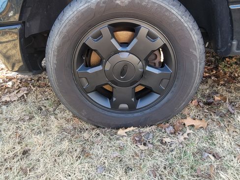 Used 2010 Ford F150 STX image 9