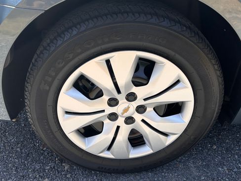 Used 2012 Chevrolet Cruze LS w/ Connectivity Package FWD image 17