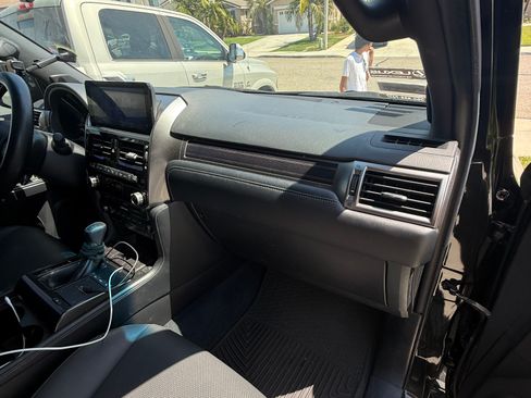 Used 2022 Lexus GX 460 Premium w/ Premium Plus Package AWD/4WD image 1