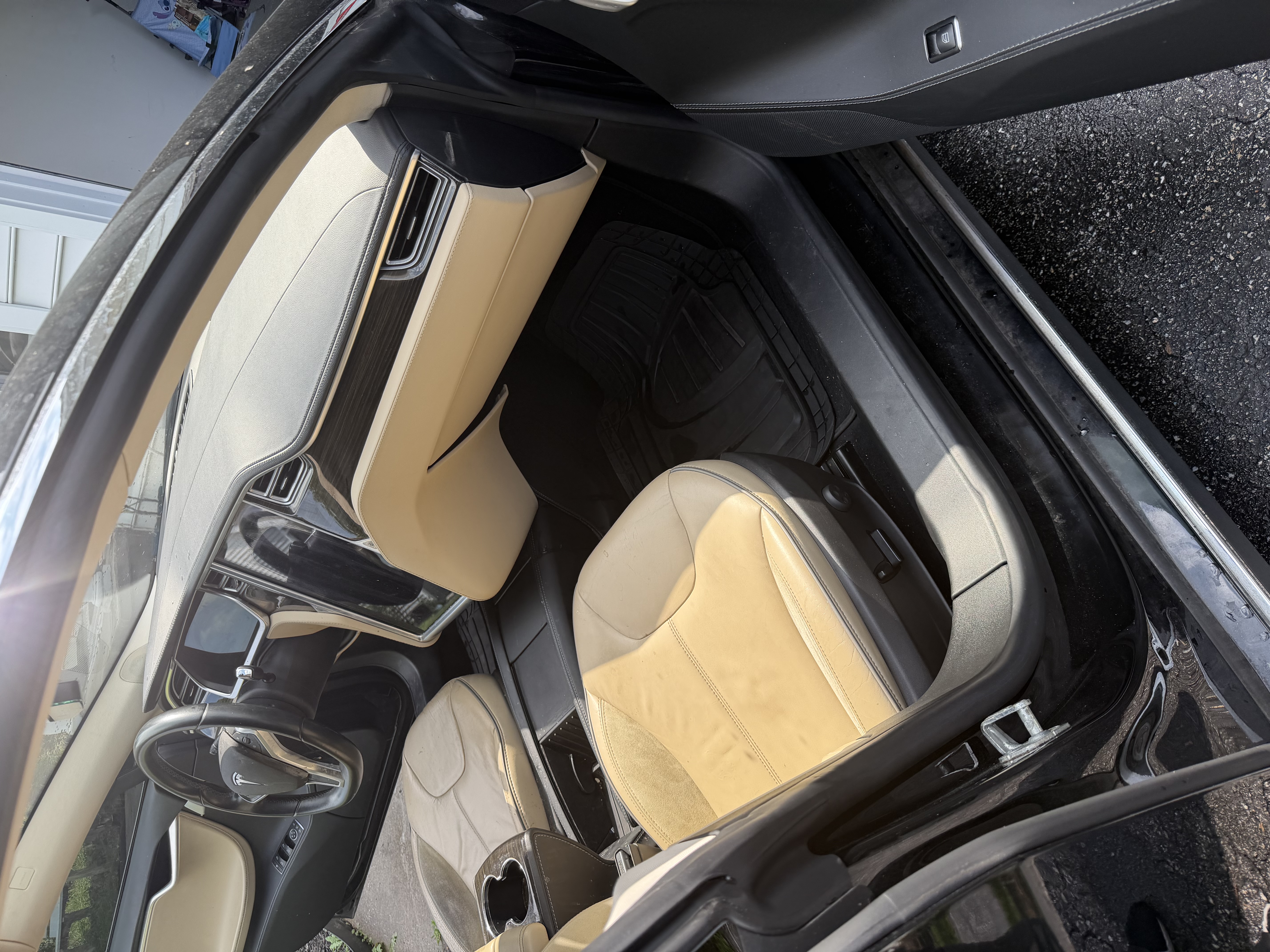 Used 2014 Tesla Model S 60 RWD image 4