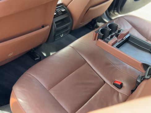 Used 2013 BMW 528i Sedan image 11