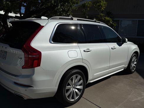 Used 2016 Volvo XC90 T6 Momentum w/ Protection Package Plus AWD/4WD image 4