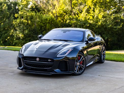 Used 2017 Jaguar F-TYPE SVR AWD/4WD image 1