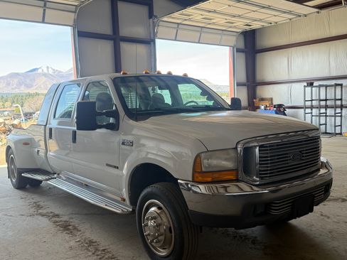 Used 1999 Ford F550 176 WB image 4