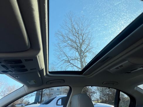 Used 2011 BMW 328i xDrive 328i xDrive Sedan 4D image 13