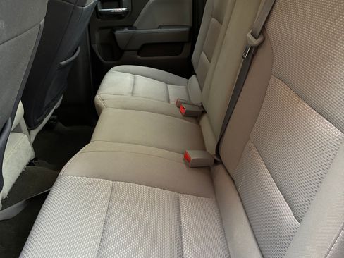 Used 2017 Chevrolet Silverado 1500 Custom w/ Custom Convenience Package image 8