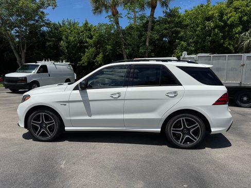 Used 2018 Mercedes-Benz GLE 43 AMG 4MATIC image 4
