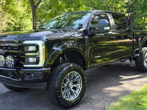 Used 2024 Ford F250 XL w/ STX Appearance Package AWD/4WD image 22