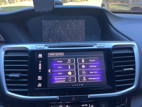 Used 2016 Honda Accord EX-L image 15