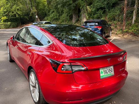 Used 2018 Tesla Model 3 Performance AWD/4WD image 5