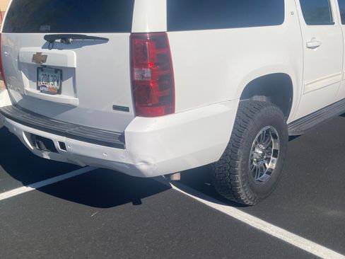 Used 2012 Chevrolet Suburban LT w/ Luxury Package image 8