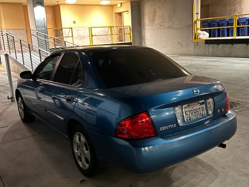 Used 2004 Nissan Sentra Sedan w/ Convenience Pkg image 1
