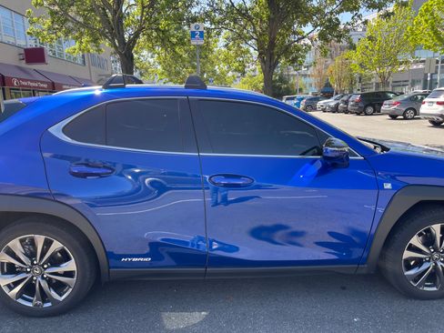 Used 2021 Lexus UX 250h F Sport w/ F Sport Premium Package AWD/4WD image 5