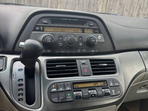 Used 2005 Honda Odyssey EX-L image 8