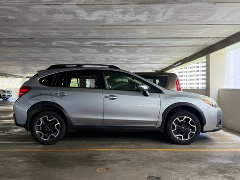 Used 2016 Subaru Crosstrek 2.0i Limited AWD/4WD image 1