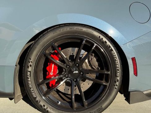 Used 2024 Ford Mustang GT Premium image 10