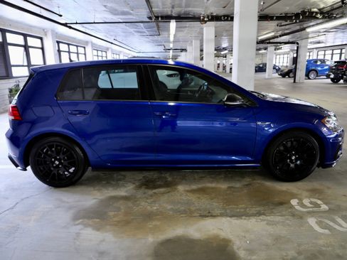 Used 2019 Volkswagen Golf R 4-Door AWD/4WD image 2