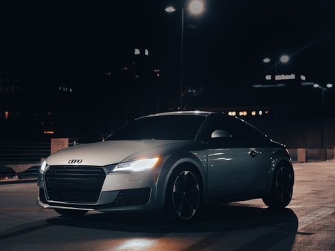 Used 2016 Audi TT 2.0T image 1