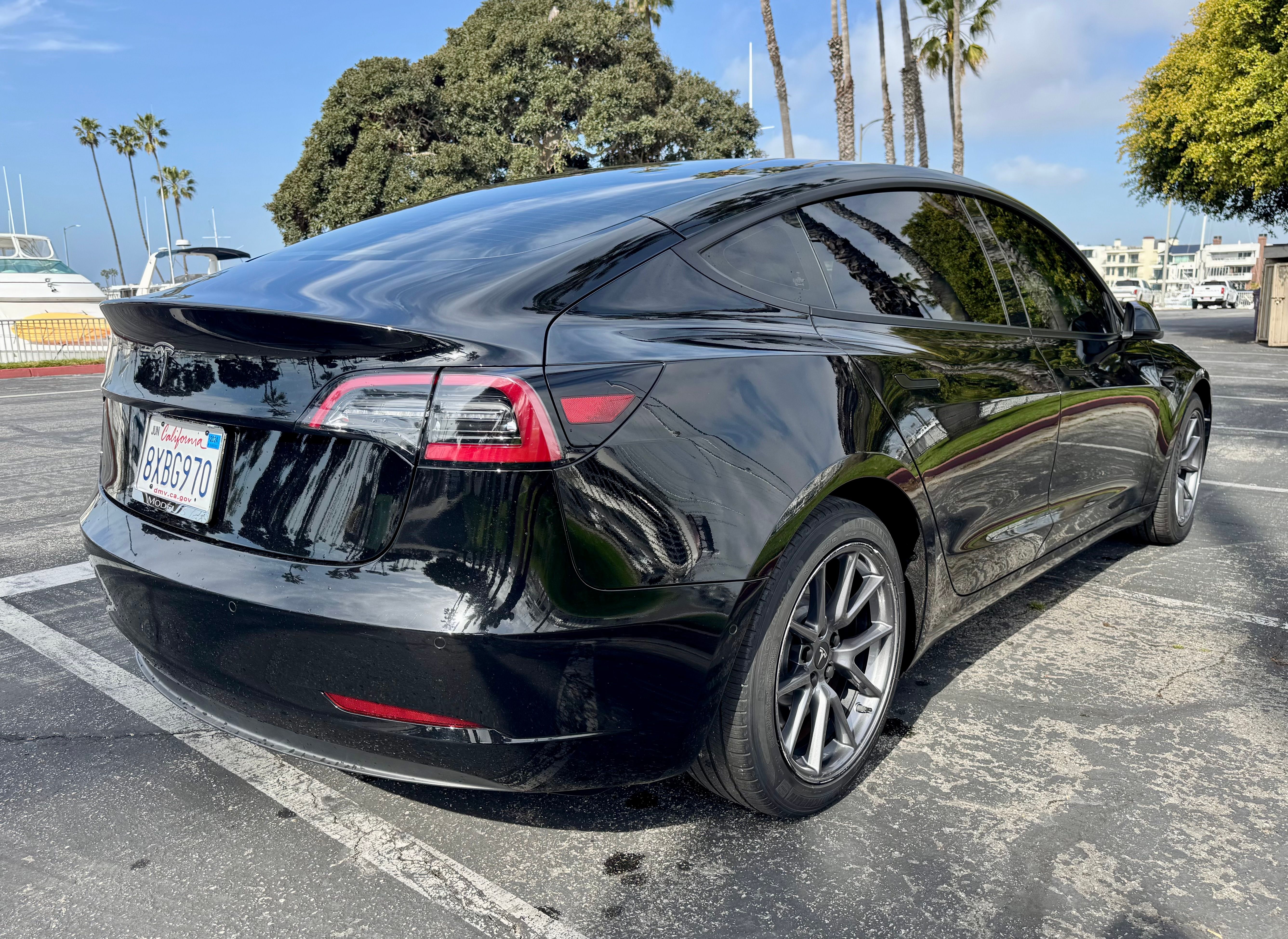 Used 2021 Tesla Model 3 Standard Range Plus RWD image 5