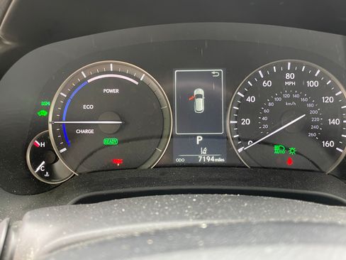 Used 2022 Lexus RX 450h AWD w/ Premium Package image 2