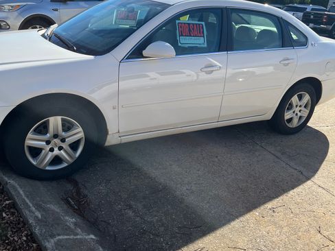 Used 2008 Chevrolet Impala LS image 6