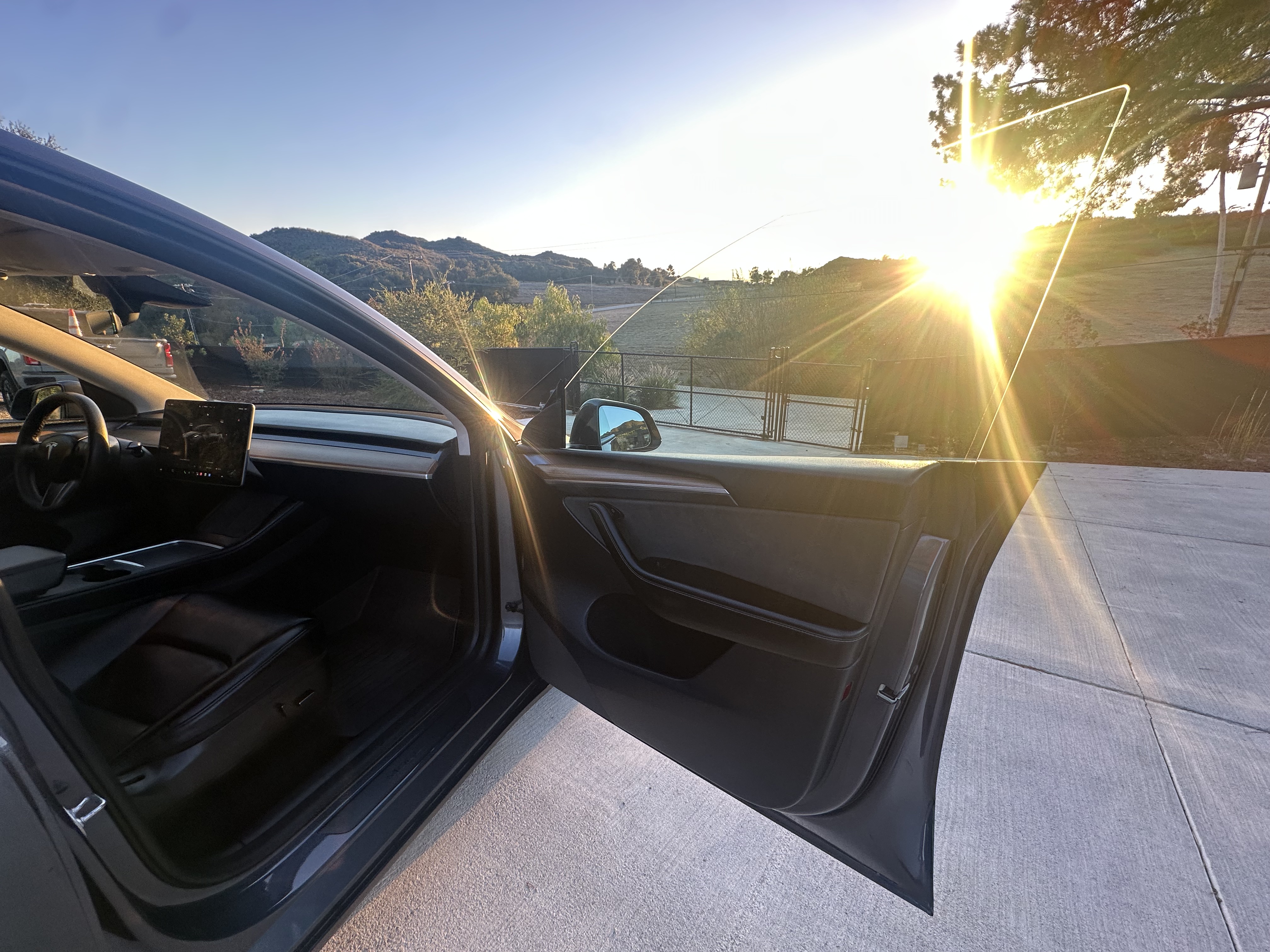 Used 2022 Tesla Model Y Performance AWD/4WD image 8