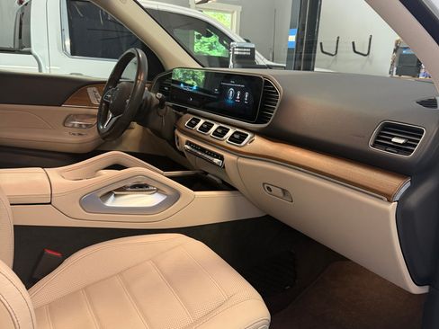 Used 2020 Mercedes-Benz GLE 580 4MATIC image 15