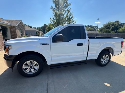 Used 2018 Ford F150 XL w/ Equipment Group 101A Mid image 2