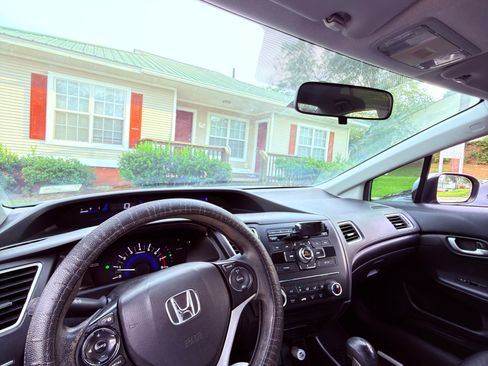 Used 2014 Honda Civic LX image 8