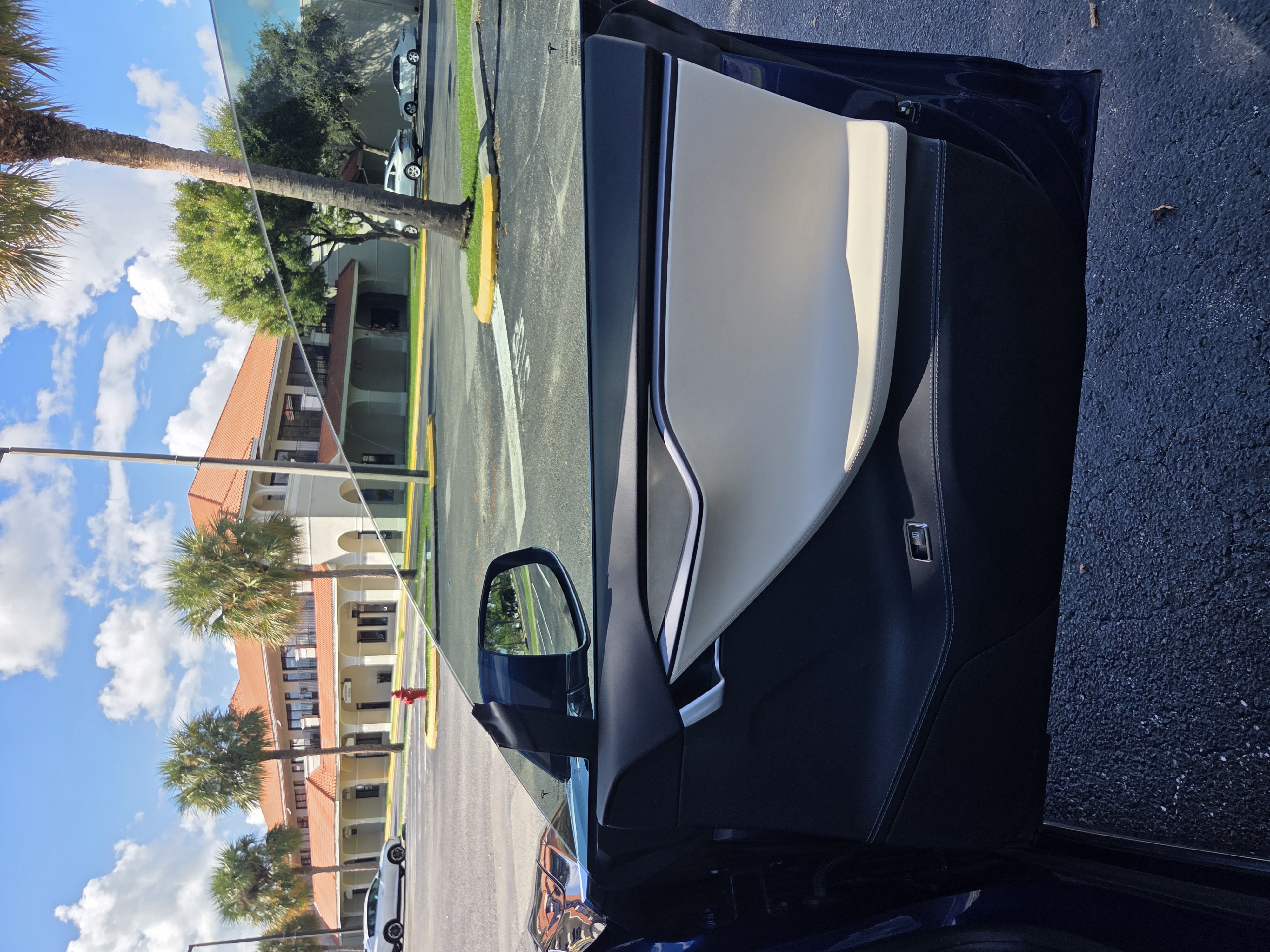 Used 2019 Tesla Model S Standard Range AWD/4WD image 14