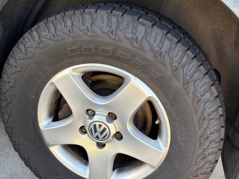 Used 2012 Volkswagen Touareg Executive AWD/4WD image 17