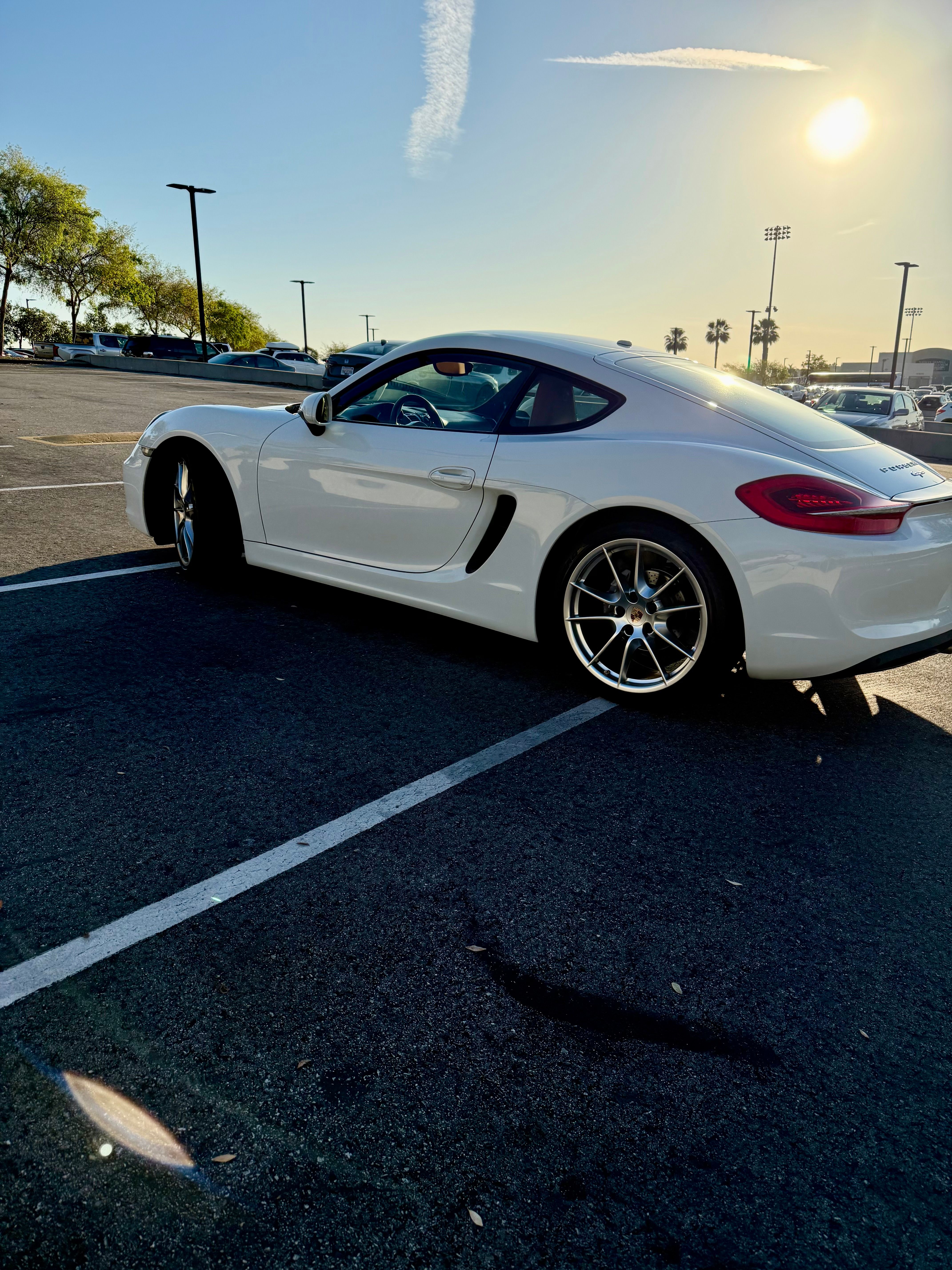 Used 2014 Porsche Cayman RWD image 5