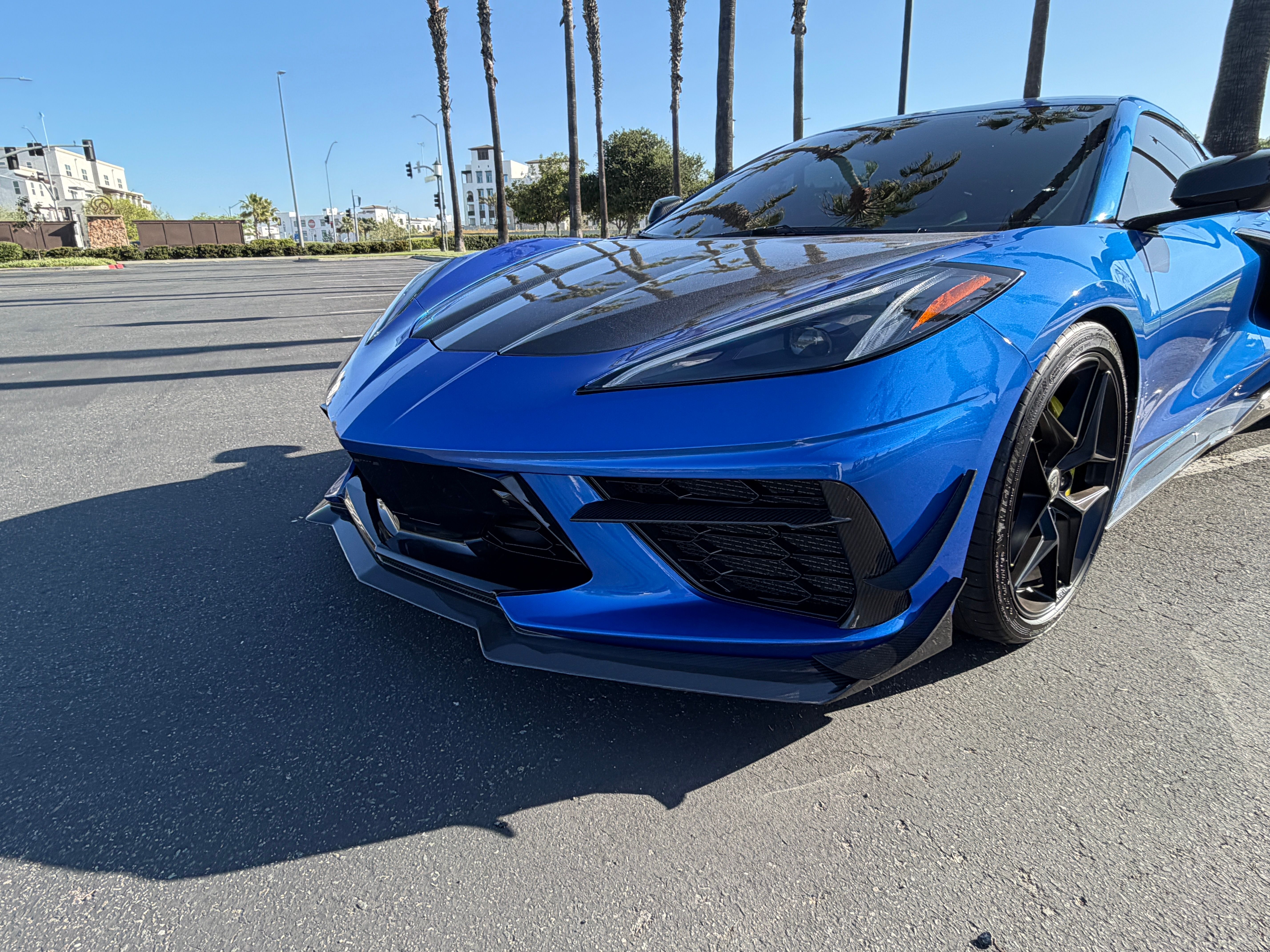 Used 2020 Chevrolet Corvette Stingray Preferred Cpe w/ 2LT Preferred Equipment Group RWD image 4