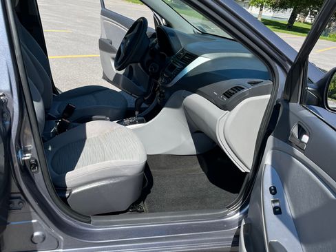 Used 2015 Hyundai Accent GLS FWD image 20